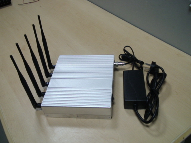 Détecteur de Brouilleurs GSM, 3G, 4G, GPS